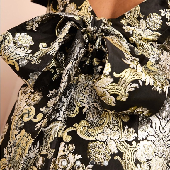 ASOS LUXE Curve jacquard baby doll mini dress with puff sleeves 16 - Picture 4 of 9